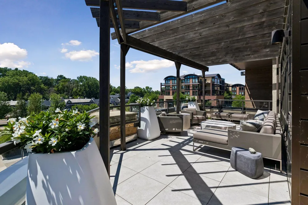 875 Lake Street #210 Wayzata, MN 55391