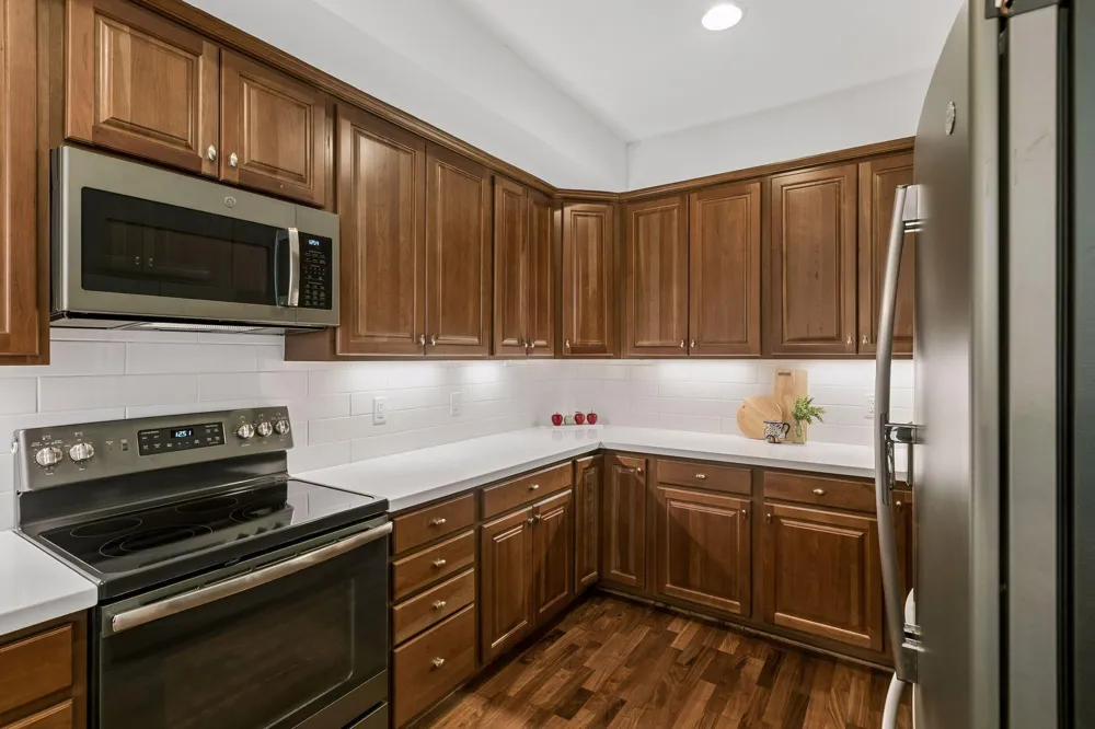 1830 Eagle Ridge Drive #3001 Mendota Heights, MN 55118