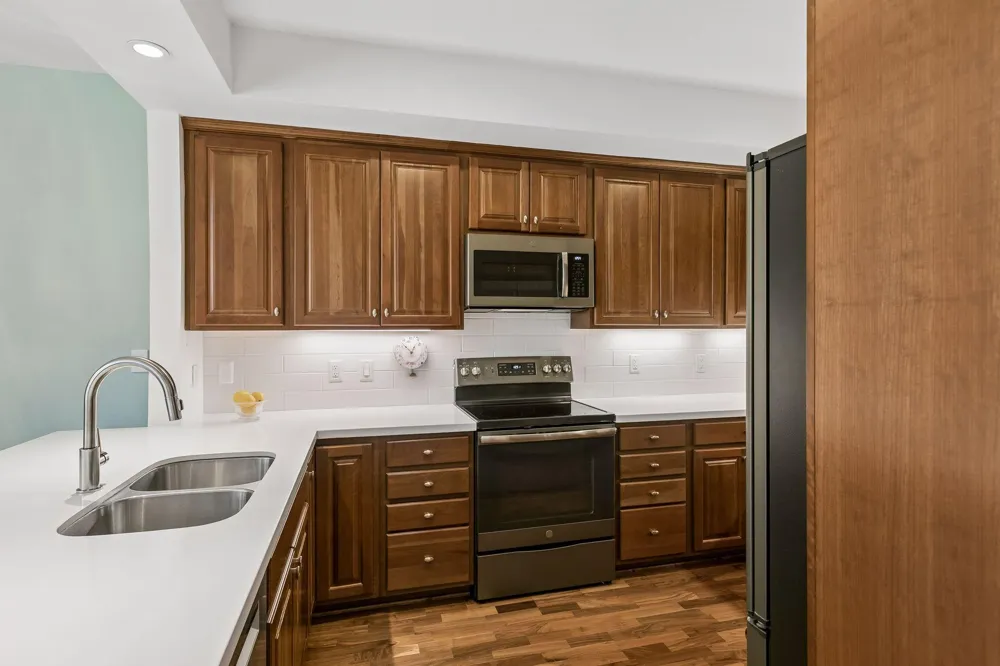 1830 Eagle Ridge Drive #3001 Mendota Heights, MN 55118