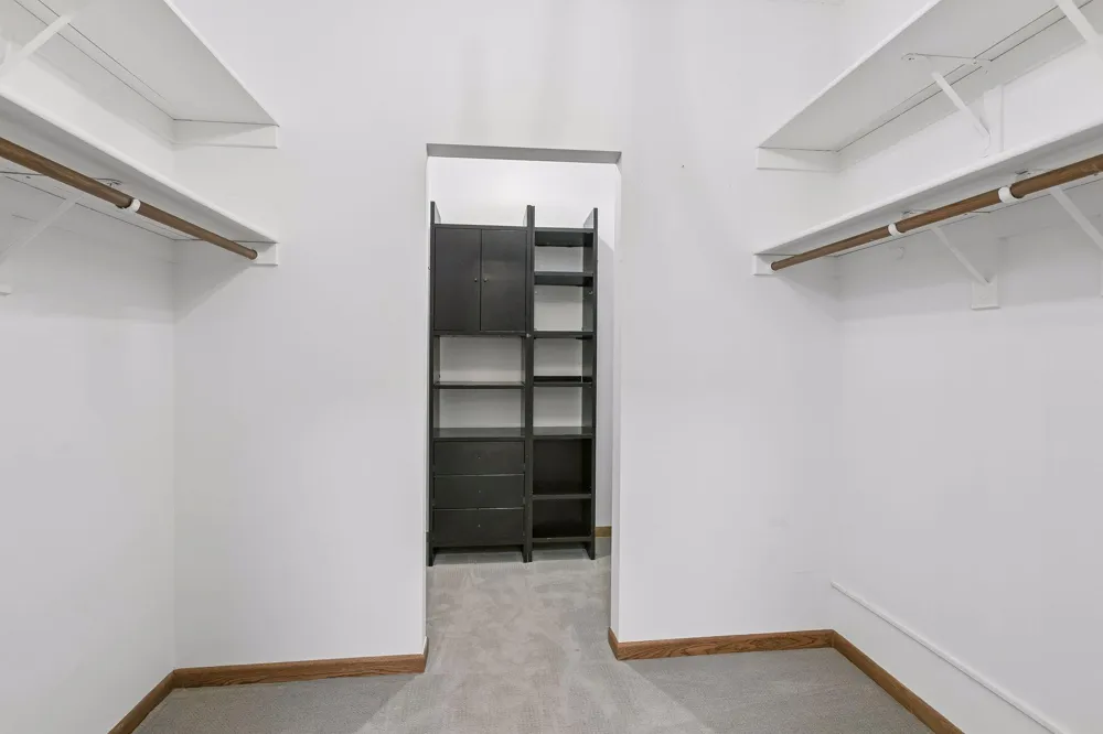 1830 Eagle Ridge Drive #3001 Mendota Heights, MN 55118
