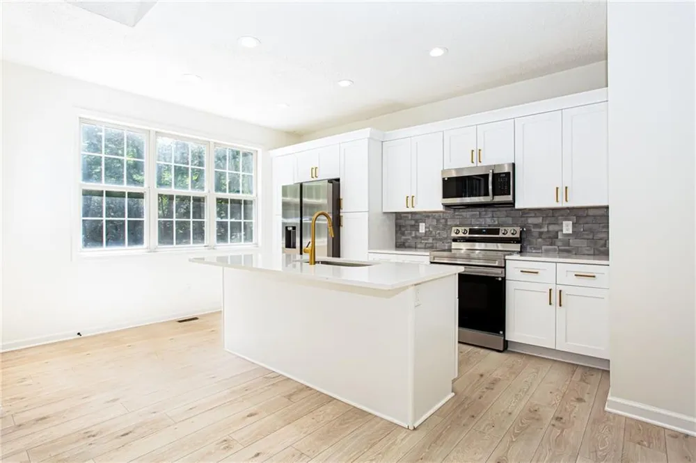 8071 Beachwood Drive Murrayville, GA 30564