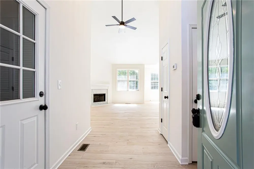 8071 Beachwood Drive Murrayville, GA 30564