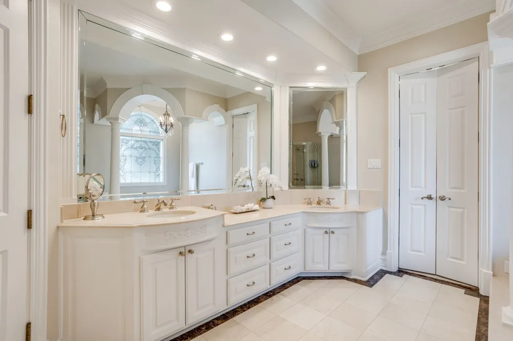 6800 Oak Hill Drive Fort Worth, TX 76132