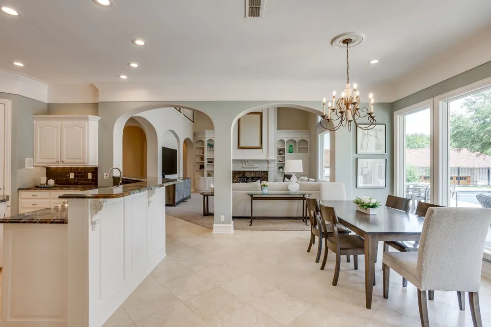 6800 Oak Hill Drive Fort Worth, TX 76132