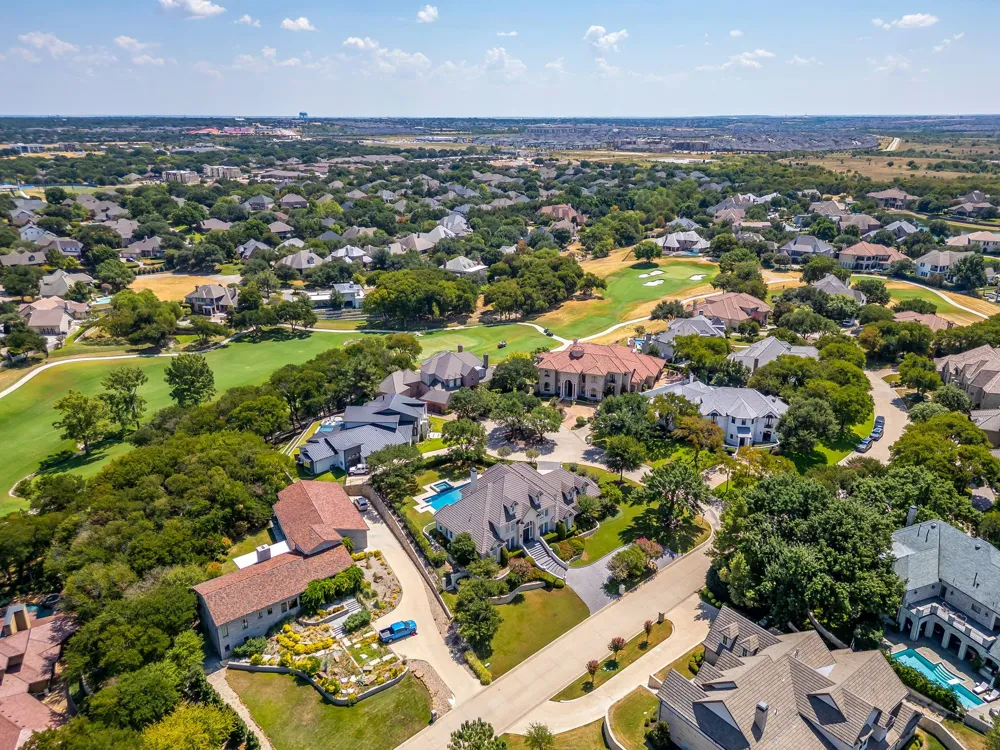 6800 Oak Hill Drive Fort Worth, TX 76132