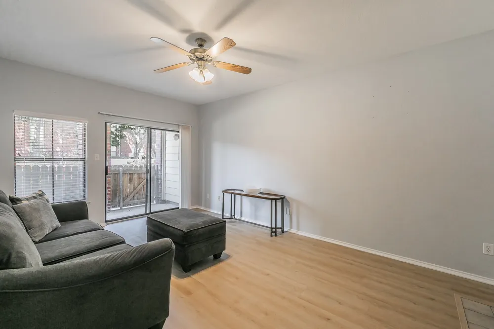 3212 Donnelly Circle #501 Fort Worth, TX 76107