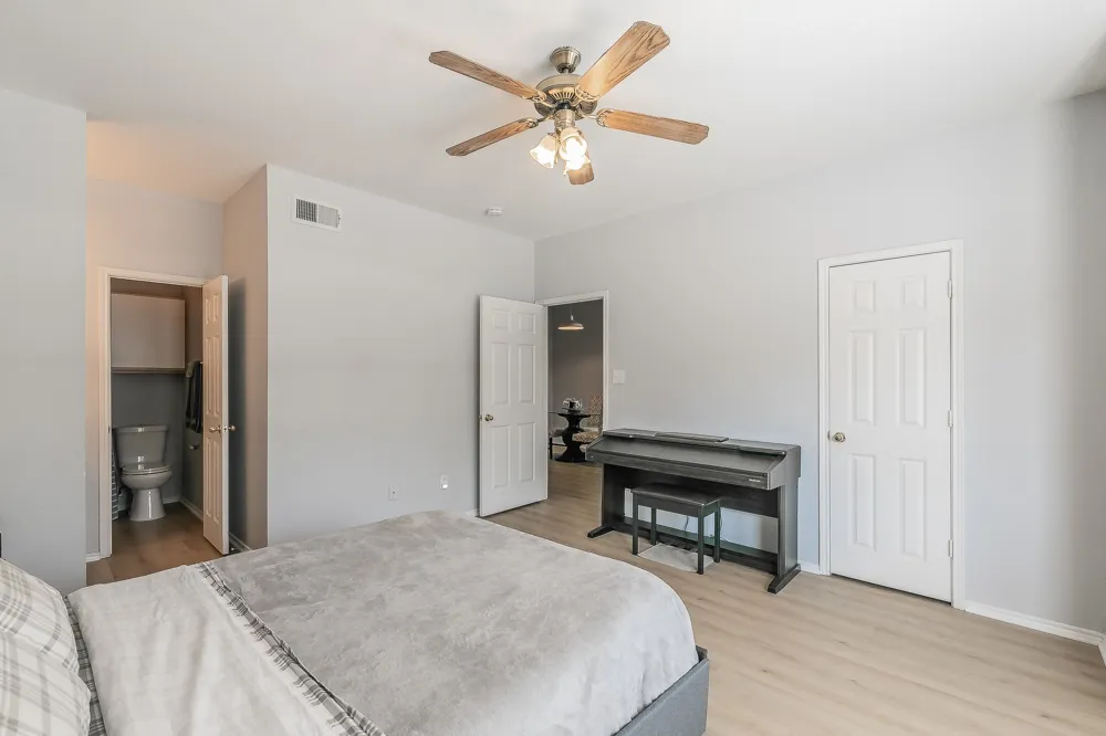 3212 Donnelly Circle #501 Fort Worth, TX 76107