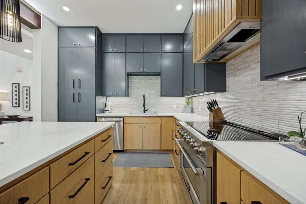 6422 Cedar Hollow Drive Dallas, TX 75248