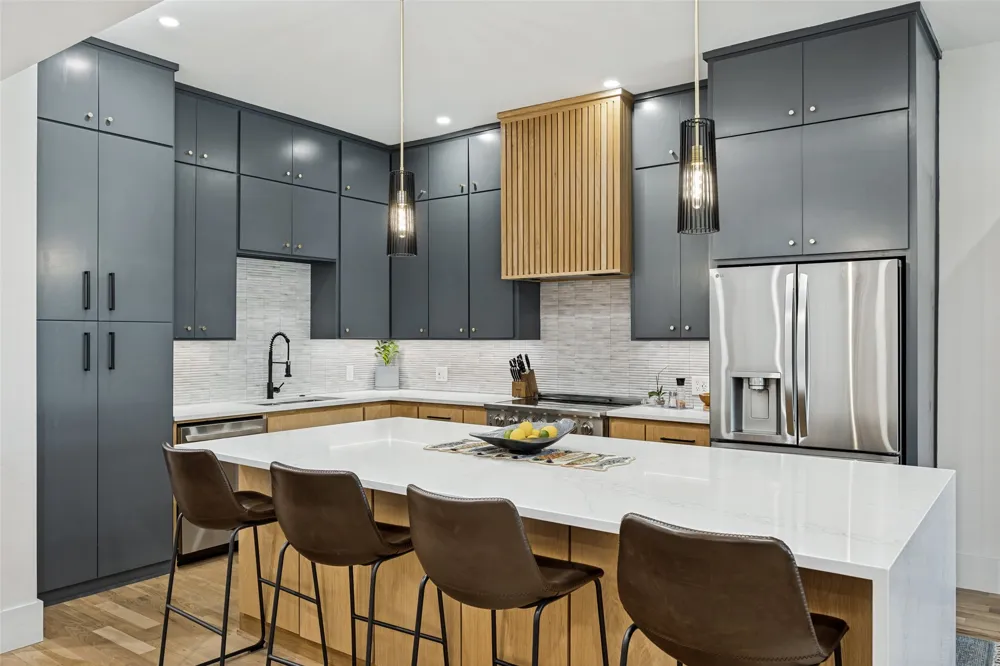 6422 Cedar Hollow Drive Dallas, TX 75248