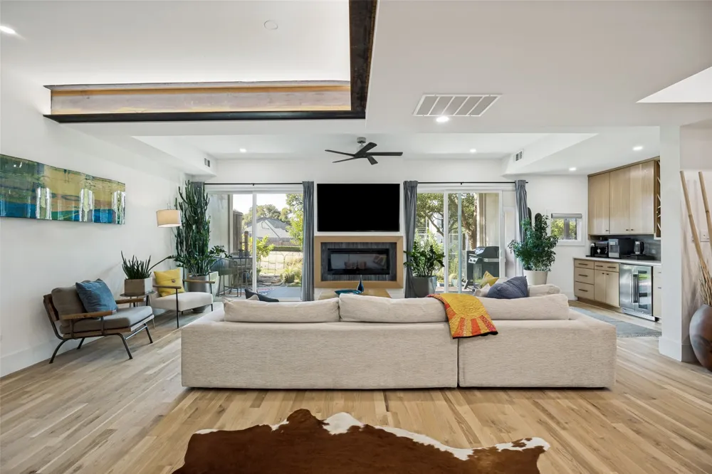 6422 Cedar Hollow Drive Dallas, TX 75248