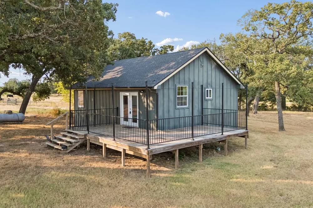12877 Foutch Road Pilot Point, TX 76258