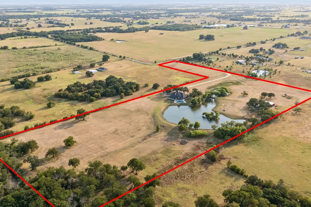 12877 Foutch Road Pilot Point, TX 76258