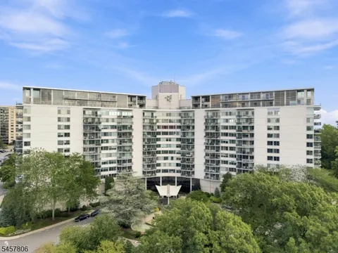 1 Claridge Dr #917 Unit 917