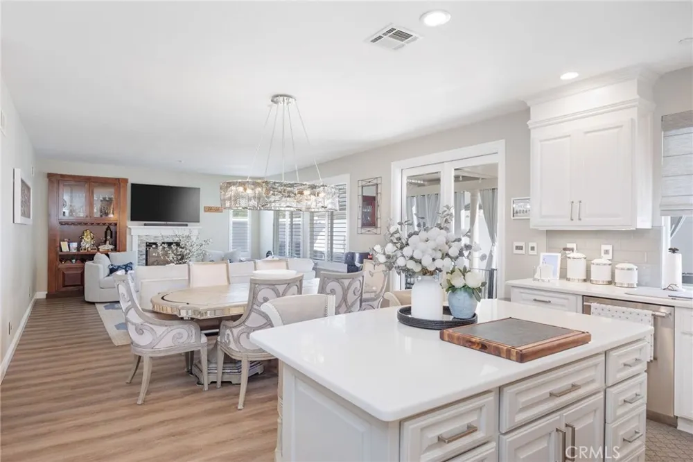 8 Bayview Drive Buena Park, CA 90621