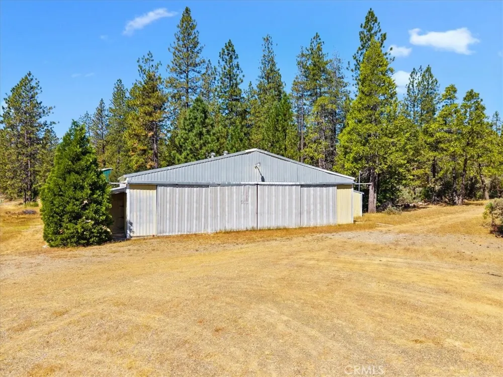 8438 Santos Dumont Way Brownsville, CA 95919