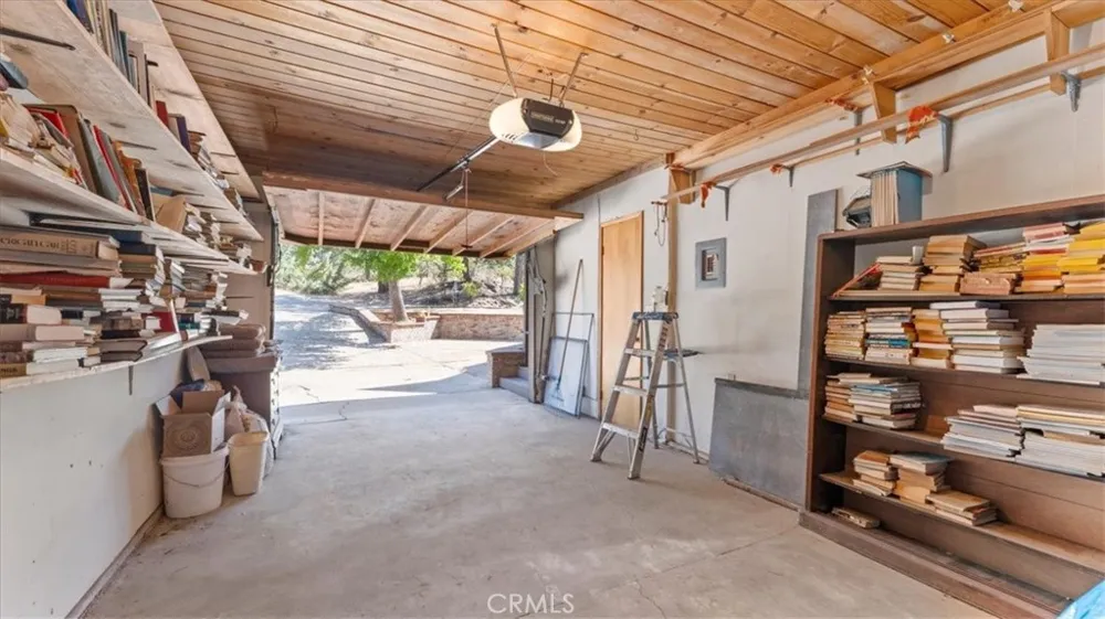 8438 Santos Dumont Way Brownsville, CA 95919