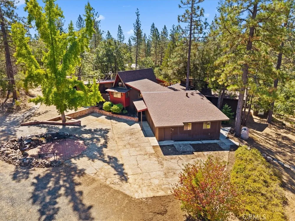 8438 Santos Dumont Way Brownsville, CA 95919