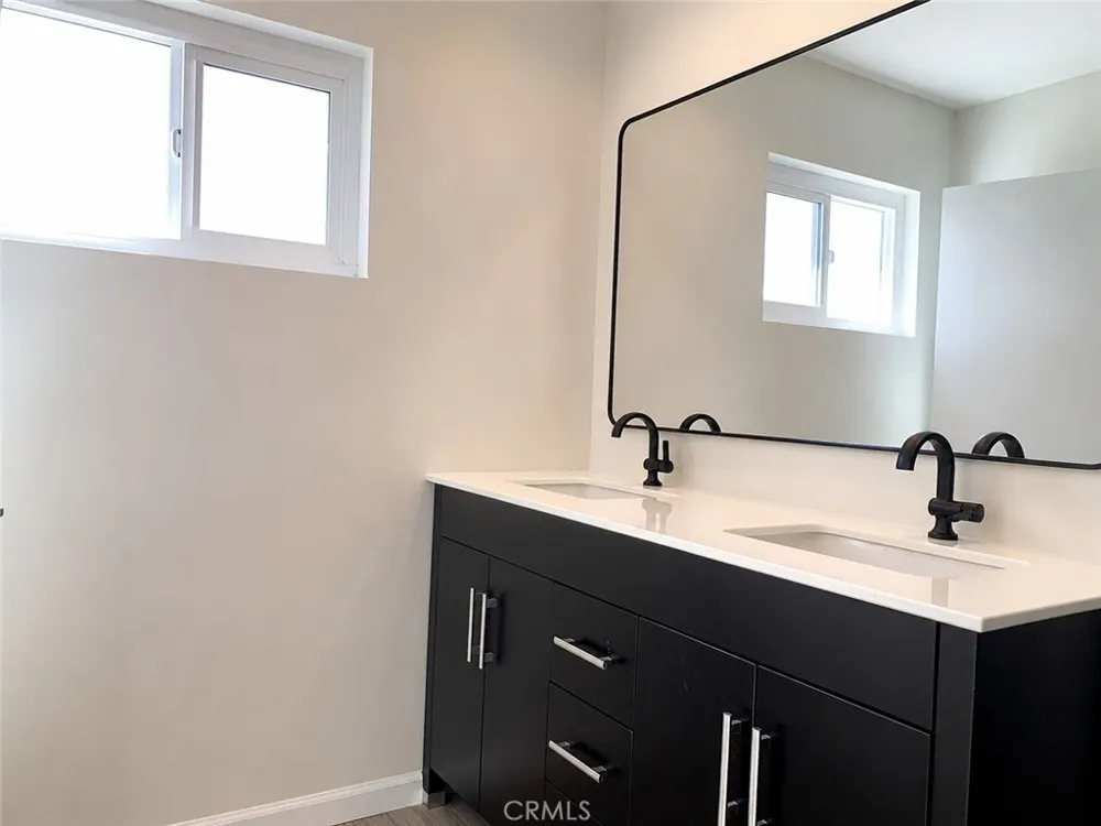 16952 Dulce Ynez Pacific Palisades, CA 90272