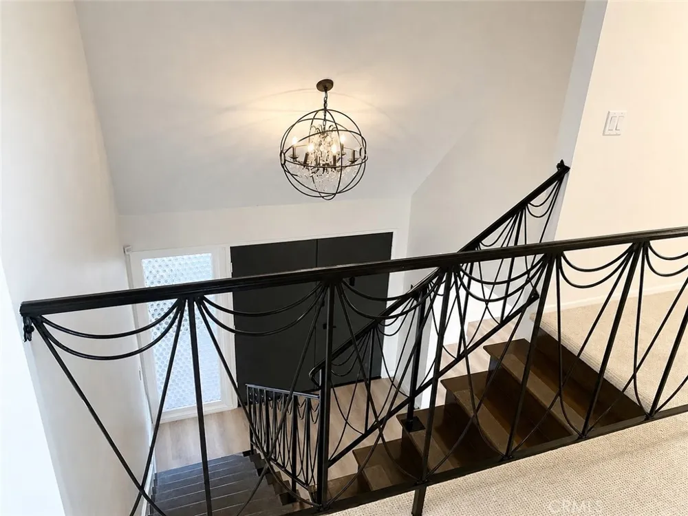 16952 Dulce Ynez Pacific Palisades, CA 90272
