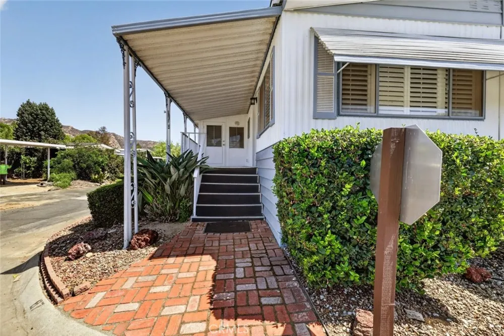 6480 Katherine Road #87 Simi Valley, CA 93063