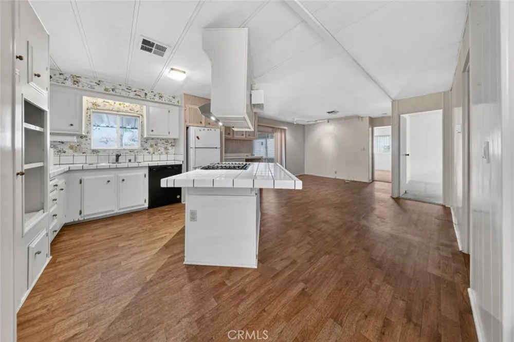 6480 Katherine Road #87 Simi Valley, CA 93063