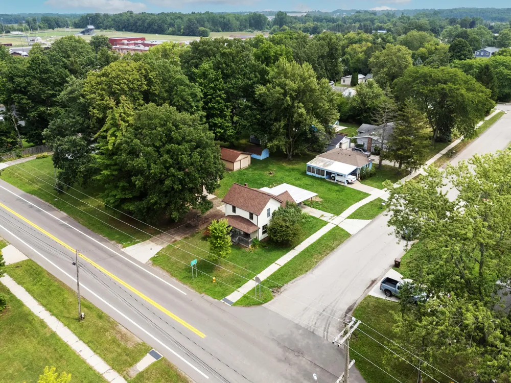304 Hartel Road Potterville, MI 48876