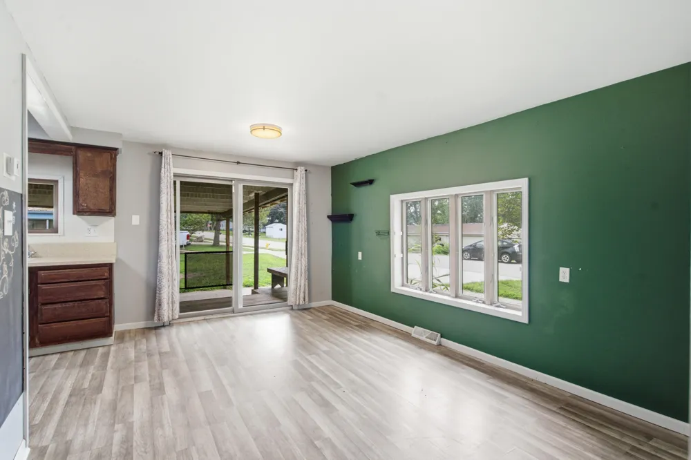 304 Hartel Road Potterville, MI 48876