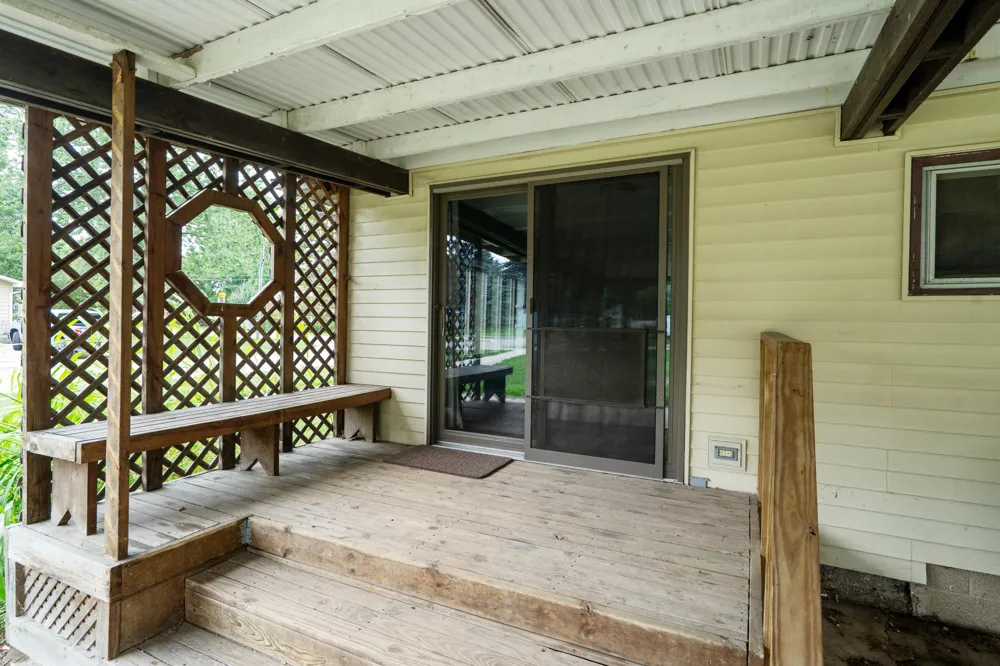 304 Hartel Road Potterville, MI 48876