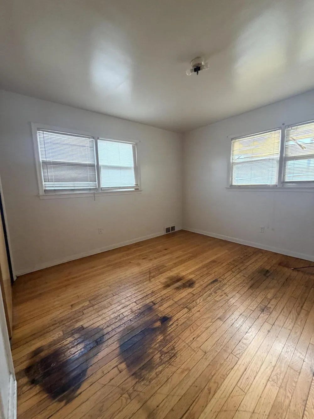 19127 Dwyer Street Detroit, MI 48234