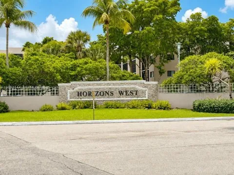 8600 SW 133rd Ave Rd #305