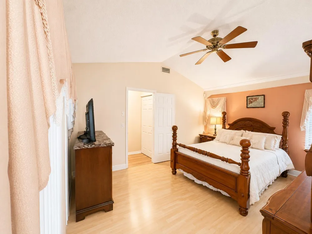 1412 SW 75TH AVENUE North Lauderdale, FL 33068