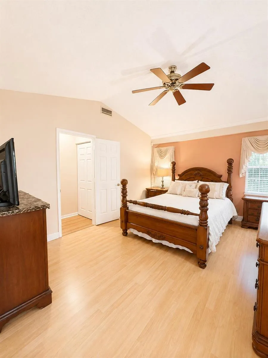 1412 SW 75TH AVENUE North Lauderdale, FL 33068