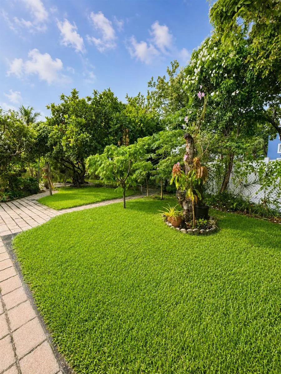 1412 SW 75TH AVENUE North Lauderdale, FL 33068