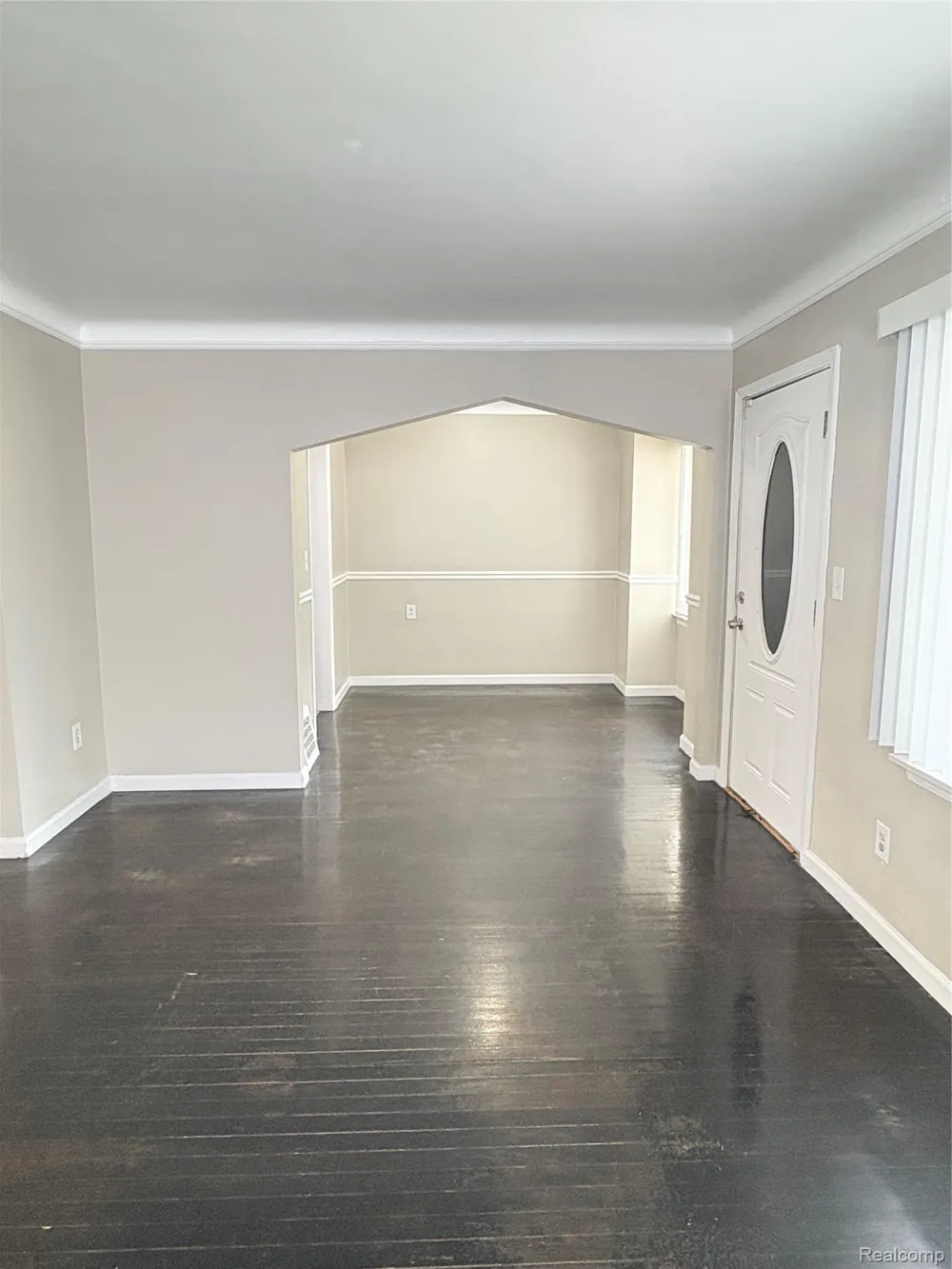 19367 Roscommon Street Harper Woods City, MI 48225
