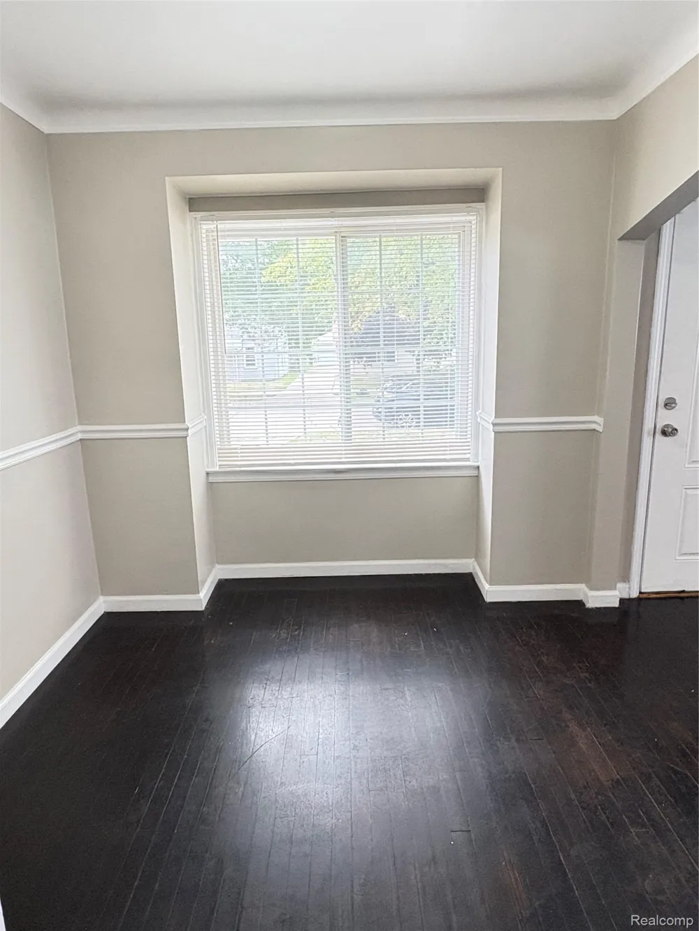19367 Roscommon Street Harper Woods City, MI 48225