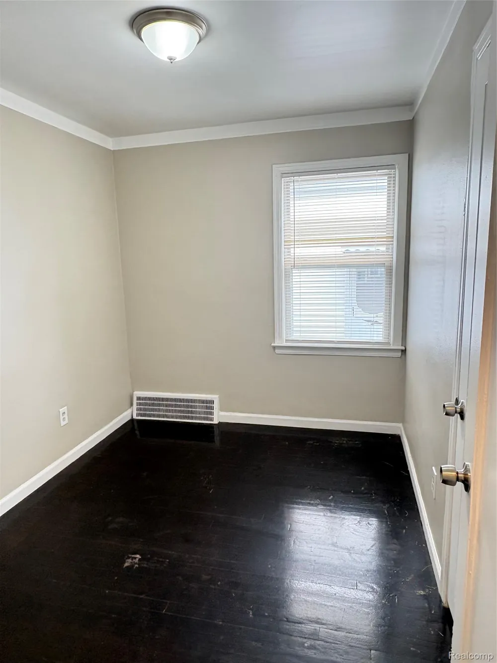 19367 Roscommon Street Harper Woods City, MI 48225