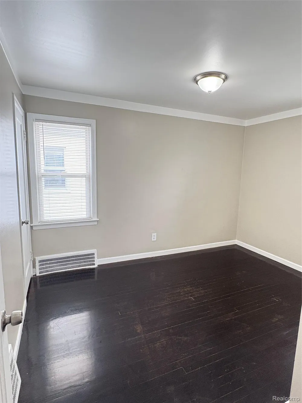 19367 Roscommon Street Harper Woods City, MI 48225