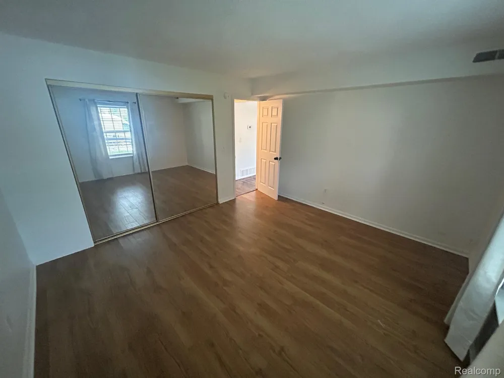 924 CHESTNUT HILL DRIVE #A Auburn Hills City, MI 48326