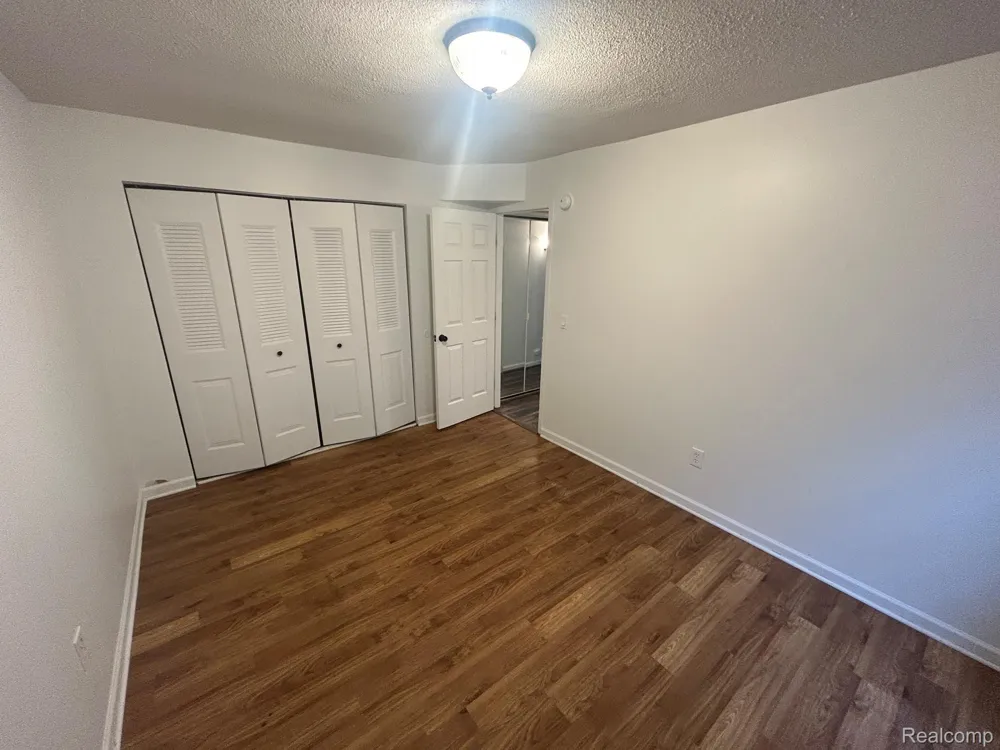 924 CHESTNUT HILL DRIVE #A Auburn Hills City, MI 48326