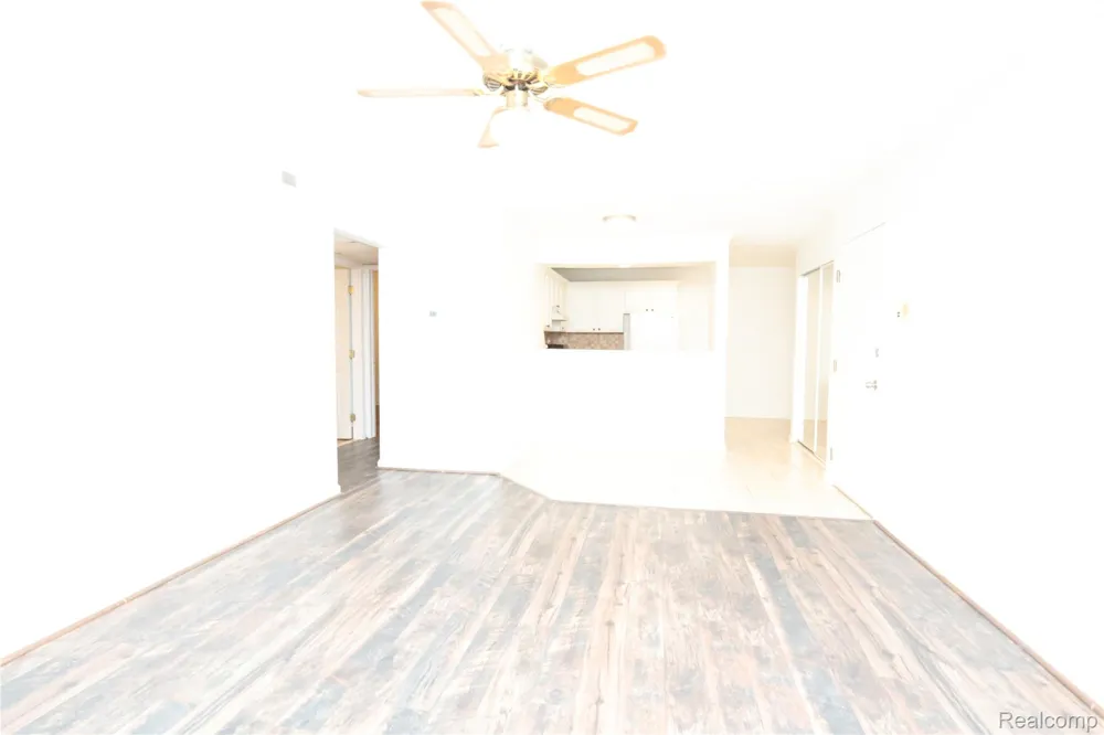 924 CHESTNUT HILL DRIVE #A Auburn Hills City, MI 48326