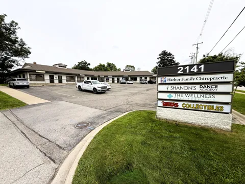 2141 Cass Lake Road #105