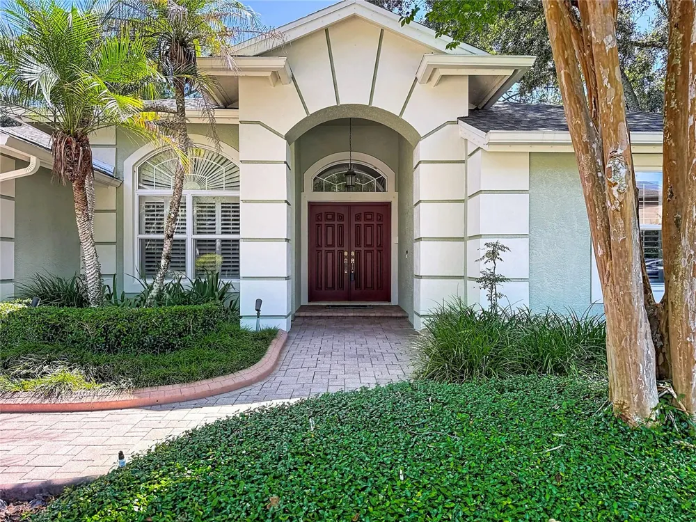 15903 BROCKWAY PLACE Tampa, FL 33647