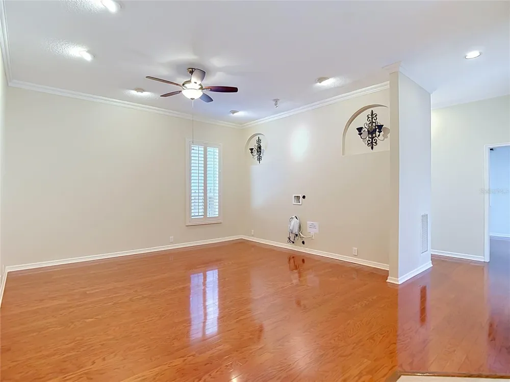 15903 BROCKWAY PLACE Tampa, FL 33647