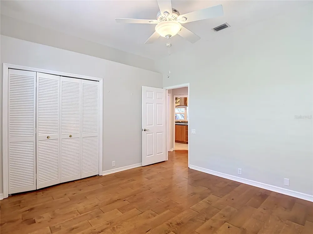 15903 BROCKWAY PLACE Tampa, FL 33647