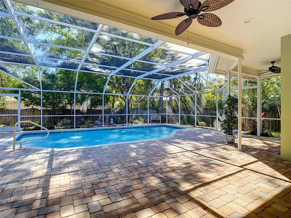 15903 BROCKWAY PLACE Tampa, FL 33647
