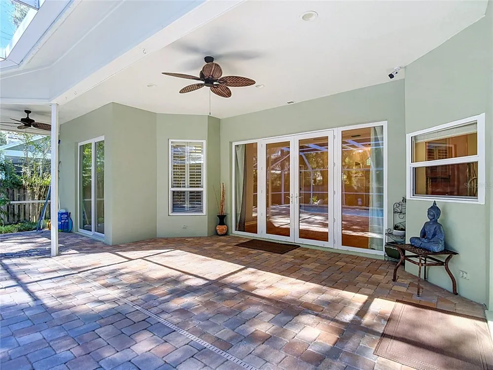 15903 BROCKWAY PLACE Tampa, FL 33647