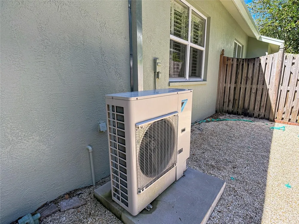 15903 BROCKWAY PLACE Tampa, FL 33647