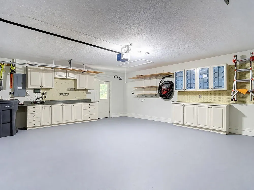15903 BROCKWAY PLACE Tampa, FL 33647