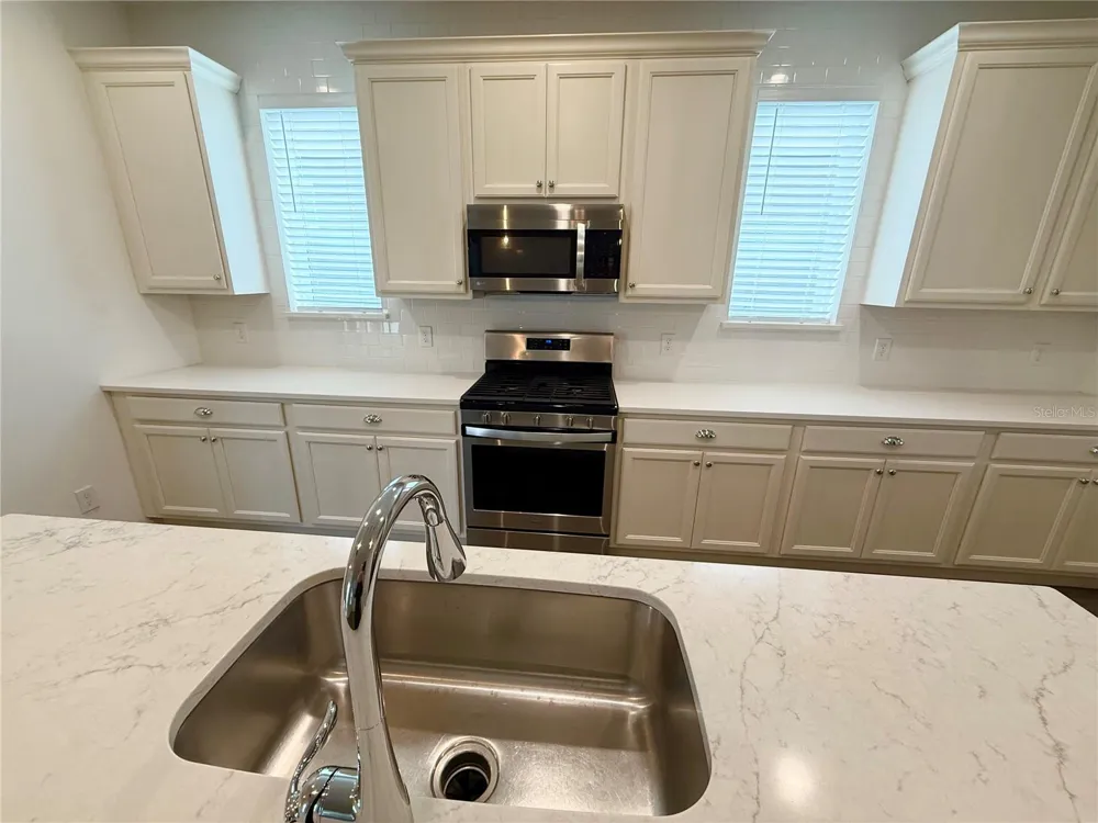 15124 LEMON PEEL ALLEY Winter Garden, FL 34787