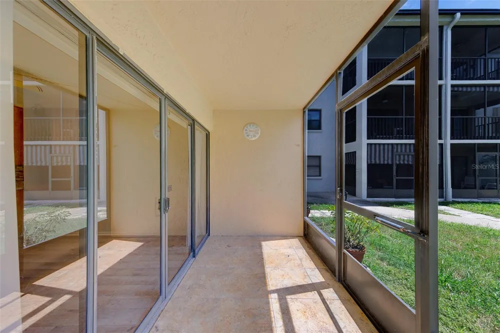5090 BAY STREET NE #124 St Petersburg, FL 33703